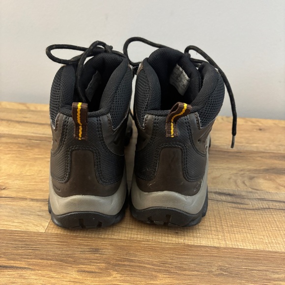 Columbia Newton Ridge Plus II Waterproof Hiking Boot Dark Brown Men’s - Picture 8 of 11